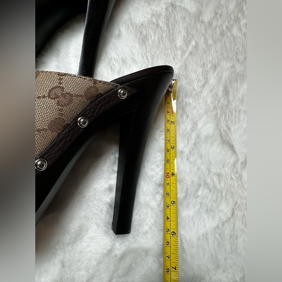 Gucci Women's Brown Monogram Mules - Picture 9 of 17